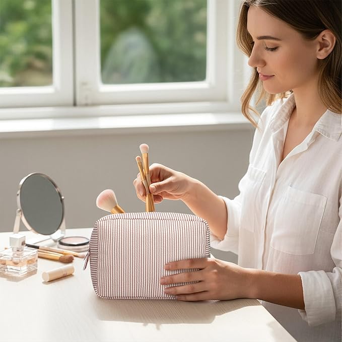Sanwuta 6 Seersucker Cosmetic Bag Bulk Striped Makeup Bag for Women Aesthetic Cute Travel Toiletry Organizer Preppy Storage Pouch for Wedding Bridesmaid Mother's Day Teacher Gift (Large,Khaki)