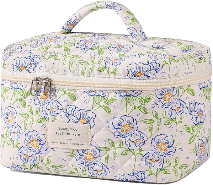 uekeboag Large Travel Quilted Makeup Bag for Women, Floral Cotton Cosmetic Bag, Coquette Aesthetic Floral Toiletry Organizer Bag (02Blue-Flower)
