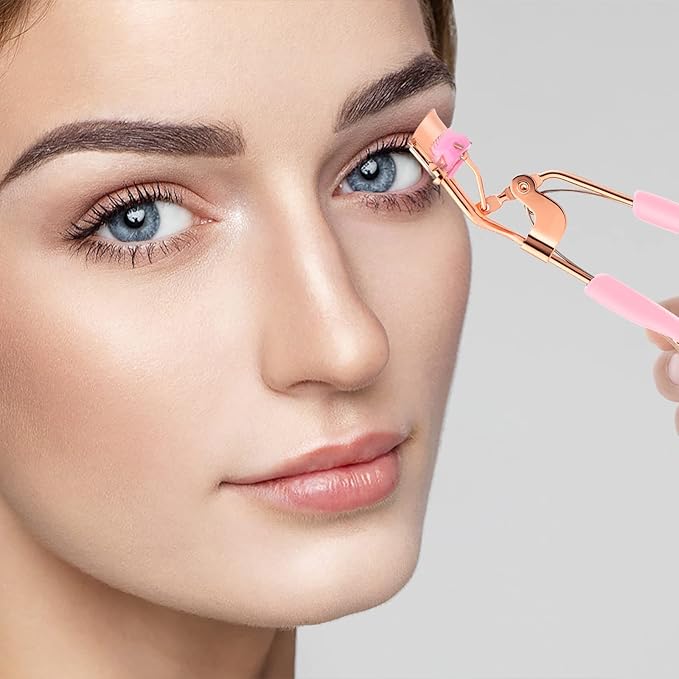 Eyelash Curler Kit Metal Eye Lashes Curler，Professional Makeup Tool with Built-in Comb Eye with 10 Replacement Refill Pads Get Dramatically Curled Eyelashes for Women Girl (Pink)