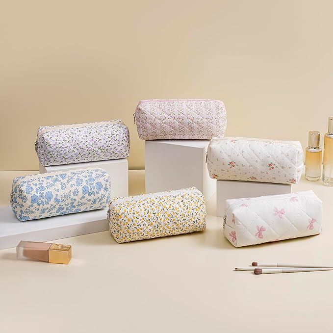 HHQQWZ Cute Floral Cotton Makeup Brush Cosmetic Bag for Women, Travel Quilted Zipper Make Up Bag, Flowers Toiletry Organizer Case Kawaii Makeup Cosmetic Travel Cloth Pouch (Pink+Purple Floral)