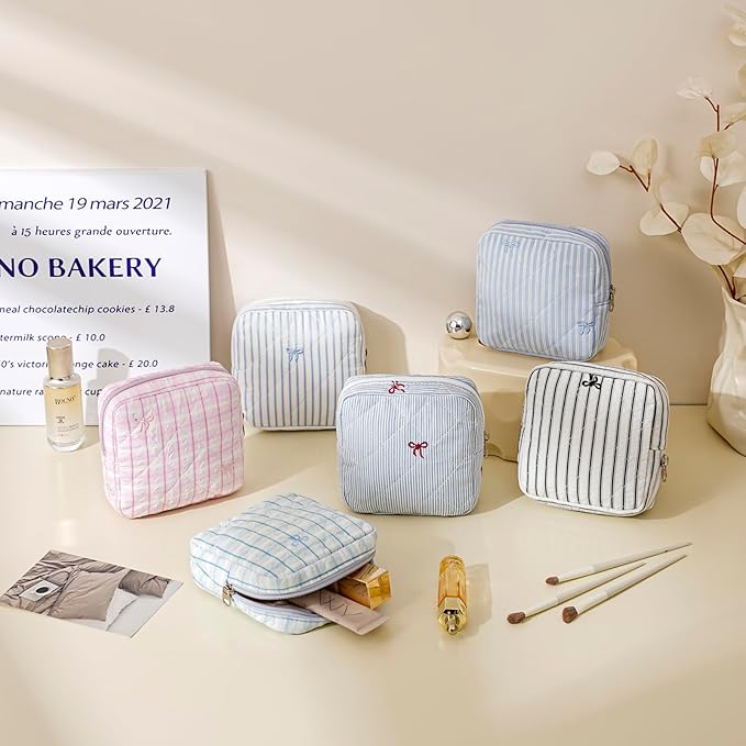 RSRSLEII Small Quilted Striped Cosmetic Pouch for Purse, Mini Cotton Makeup Bag with Compartments, Cute Zipper Lipstick Holder for Women (28 White Stripes)