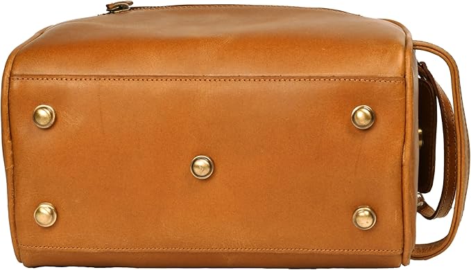 Premium Leather King Size Toiletry Travel Pouch – Handcrafted Dopp Kit Bag with Waterproof Lining, Spacious Design for Travel Essentials, Elegant Tan Finish