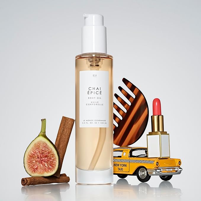 Le Monde Gourmand Chai Épicé Perfumed Body Oil for Women, Violet Fig, Muguet Musk & Blonde Woods Chai Scent, Vegan & Cruelty Free, 4 fl oz (118 ml)