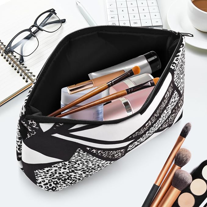 Small Makeup Bag, Mini Makeup Pouch, Cute Cosmetic Bag for Women, Toiletry Bags, Make Up Brush Skincare Organizer, Pouches for Travel Accessories