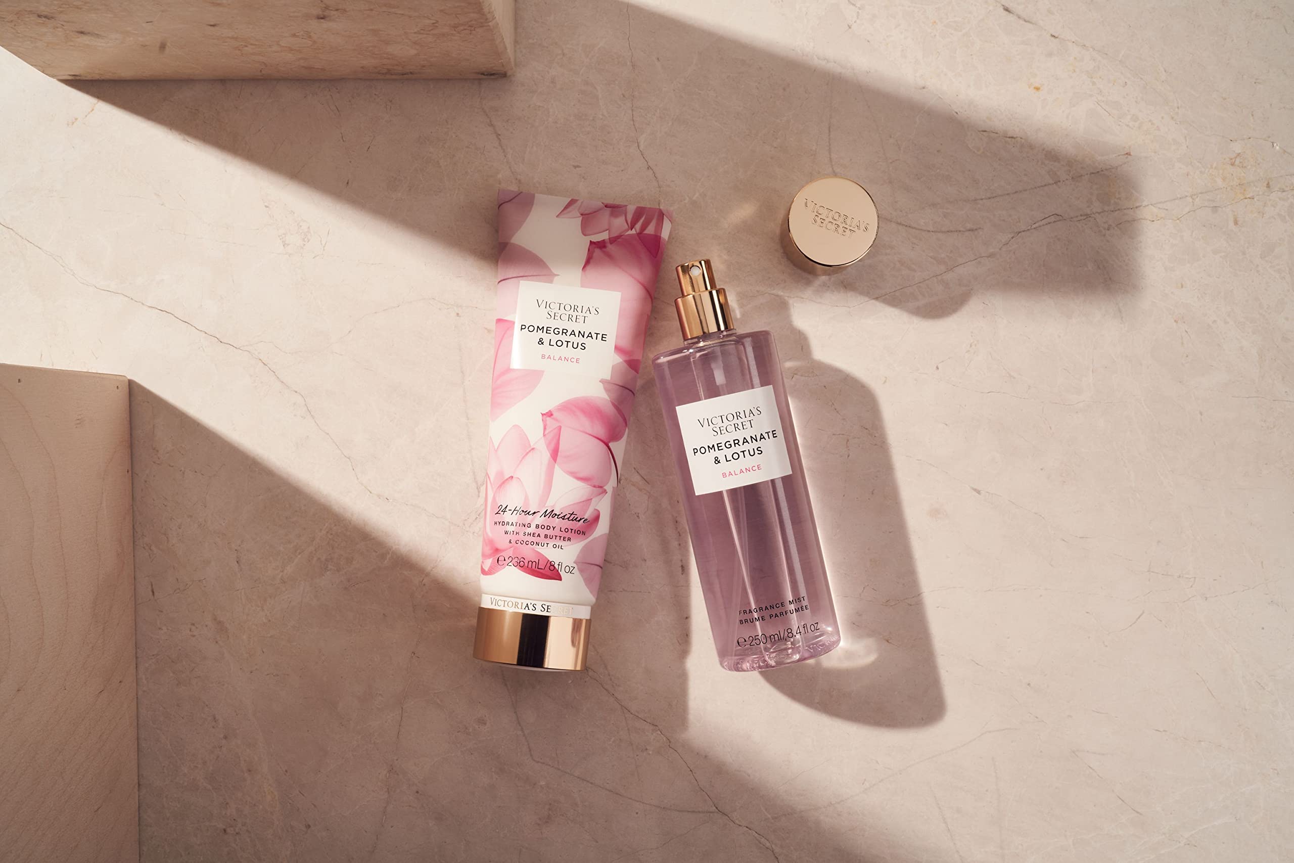 Victoria's Secret Pomegranate & Lotus 8oz Hydrating Body Lotion