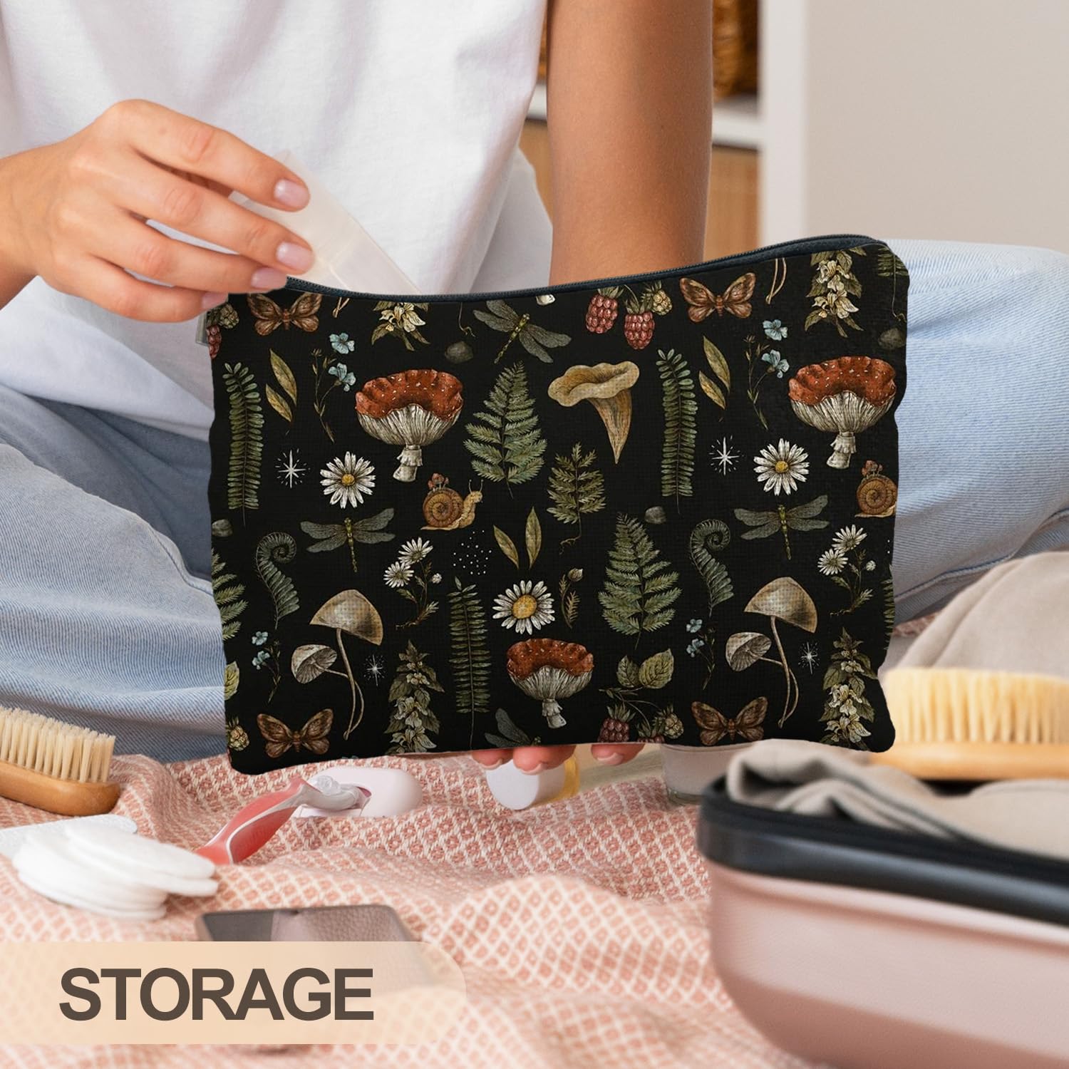 RYYCDOI Dark Forest Cottagecore Mushroom Makeup Bag - Forest Cosmetic Bag for Gifts, Mushroom Lovers