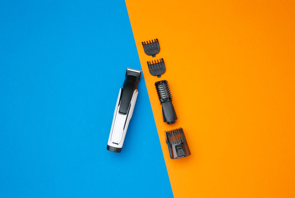 Remington WETech Body Grooming Kit, XL Dual-Sided Trimmer, 3 Combs