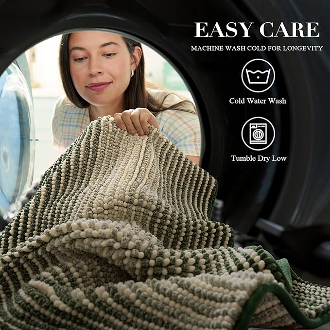 BSICPRO Large Bathroom Rugs, Bath Mat Rug for Bathroom Non Slip 20 x 47 Inches Water Absorbent Chenille Runner Rugs Floor Mats Machine Washable (Green)