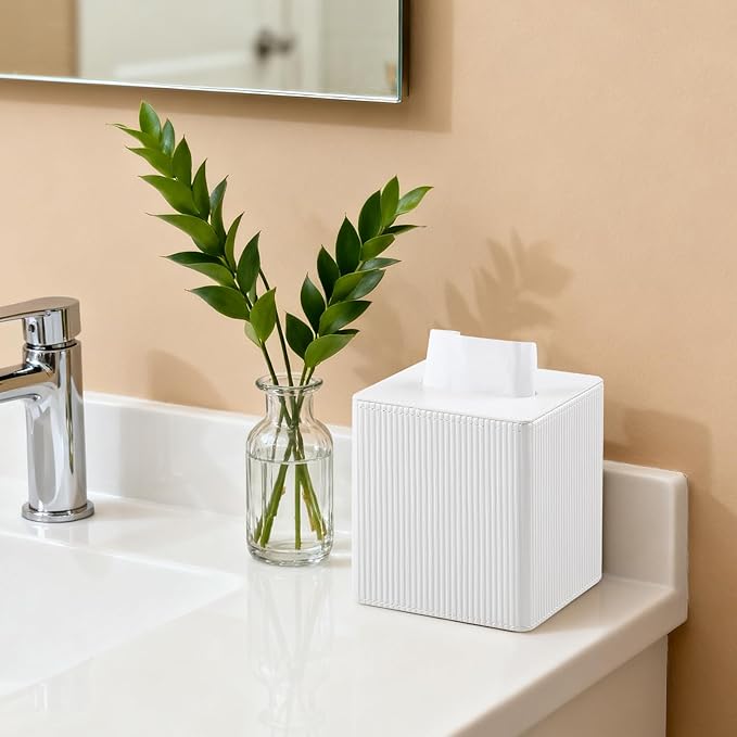 Tissue Box Cover Square with Magnetic Closure, PU Leather Tissue Box Holder for Bathroom NightStands Livingroom, Decorative Modern Square Tissue Holder (Ivory)