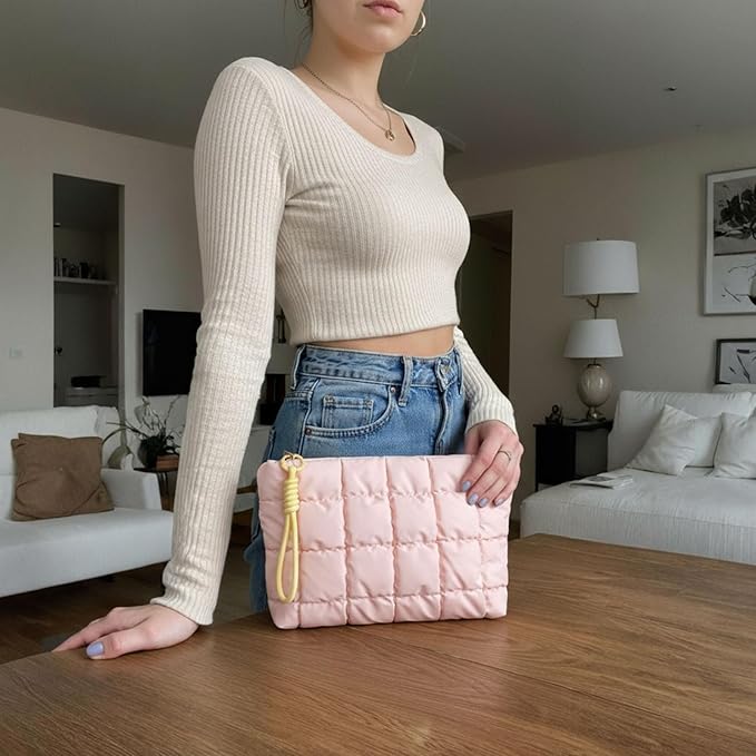 Beayuva Puffer Quilted Makeup Bag Travel Cosmetic Bag Portable Puffy Checkered Toiletry Pouch Skincare Organizer Purse Pencil Case (Pink)