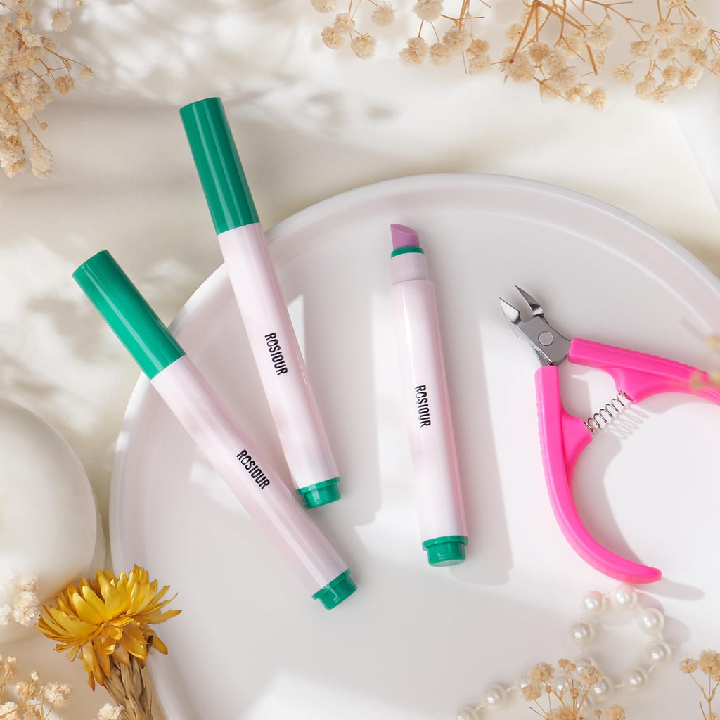 Cuticle Pusher Oil Pen for Nails, 3 in 1 Ceramic Cuticle Remover with Oil