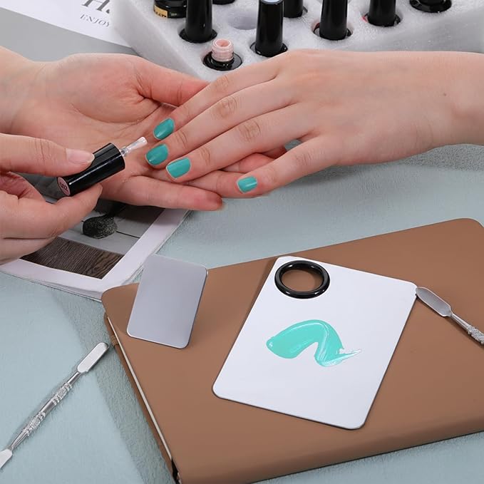 2 Pcs Makeup Mixing Palette with 2 pcs Foundation Spatula, Stainless Steel Cosmetic Makeup Palette Tray Professional Nail Mixing Tray for Foundation, Lipstick, Nail Art and More