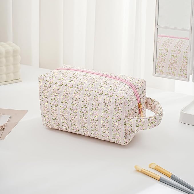 HHQQWZ Makeup Bag Travel Cosmetic Bag for Women, Zipper Make Up Pouch, Floral Flowers Toiletry Organizer Makeup with Handle, Cosmetic Travel Cloth Bag (Pink Floral)