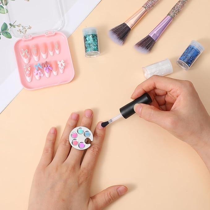 Piriuuo 4 Pack Mini Nail Art Palette, Nail Polish Mixing Plate Metal Manicure Palettes Tools with Finger Rings Nails Art Tools Makeup Palette for Mixing Nail-Art Foundation Cosmetic