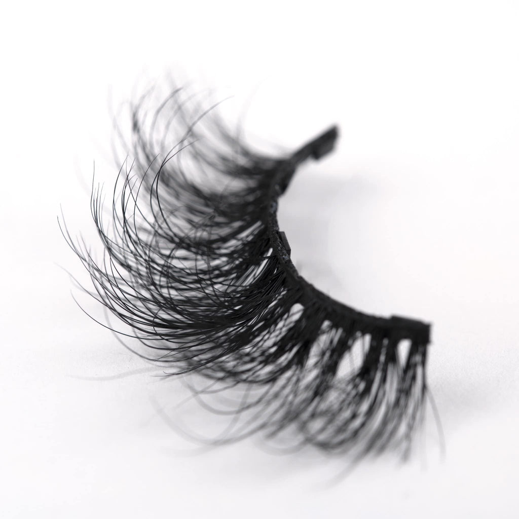 Foxy AF Lashes Magnetic Eyelashes with Eyeliner Kit (Strong Hold) Jawdropper | Made from Natural Fibres Premium Faux Mink Cruelty-Free with Storage Case