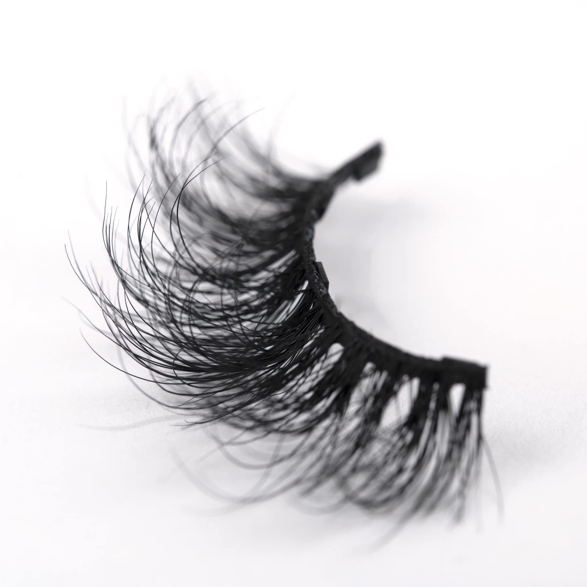 Foxy AF Lashes Magnetic Eyelashes with Eyeliner Kit (Strong Hold) Jawdropper | Made from Natural Fibres Premium Faux Mink Cruelty-Free with Storage Case