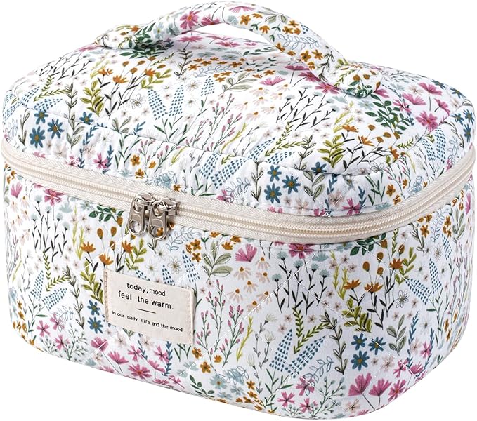 uekeboag Large Travel Quilted Makeup Bag for Women, Floral Cotton Cosmetic Bag, Coquette Aesthetic Floral Toiletry Organizer Bag(Spring flower