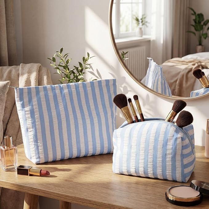 2 Pcs Makeup Bag Set Cute Cosmetic Pouch for Women Seersucker Travel Toiletry Bag Preppy Small Makeup Purse Pouch Aesthetic Skincare Brushes Storage Organizer for Valentine Women(Blue Wide)