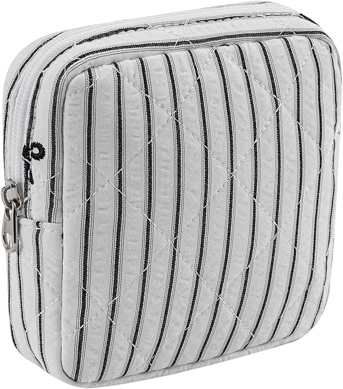 RSRSLEII Small Quilted Striped Cosmetic Pouch for Purse, Mini Cotton Makeup Bag with Compartments, Cute Zipper Lipstick Holder for Women (24 Black Stripes)