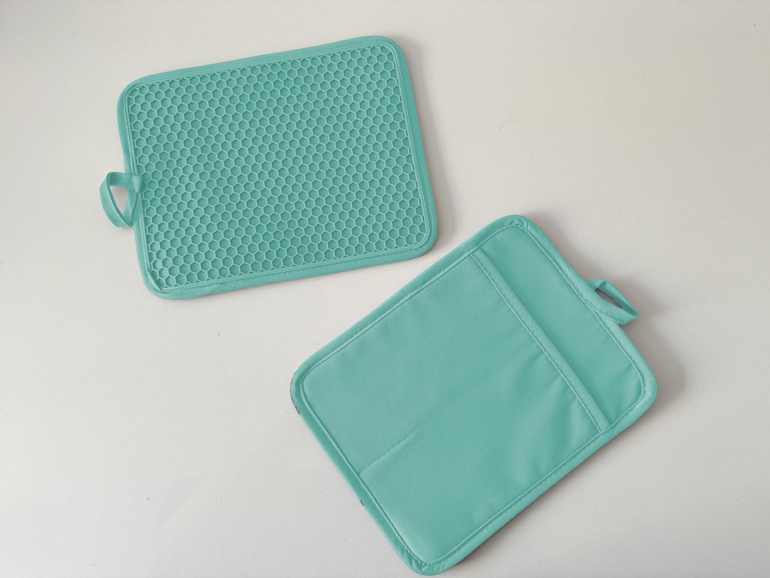 VEIKERY Oven Pot Holder with Pocket Cotton Heat Resistant Coaster Potholder Kitchen Hot Pad Oven Mitts for Cooking and Baking Square 7"x9" (Aqua, Silicone)