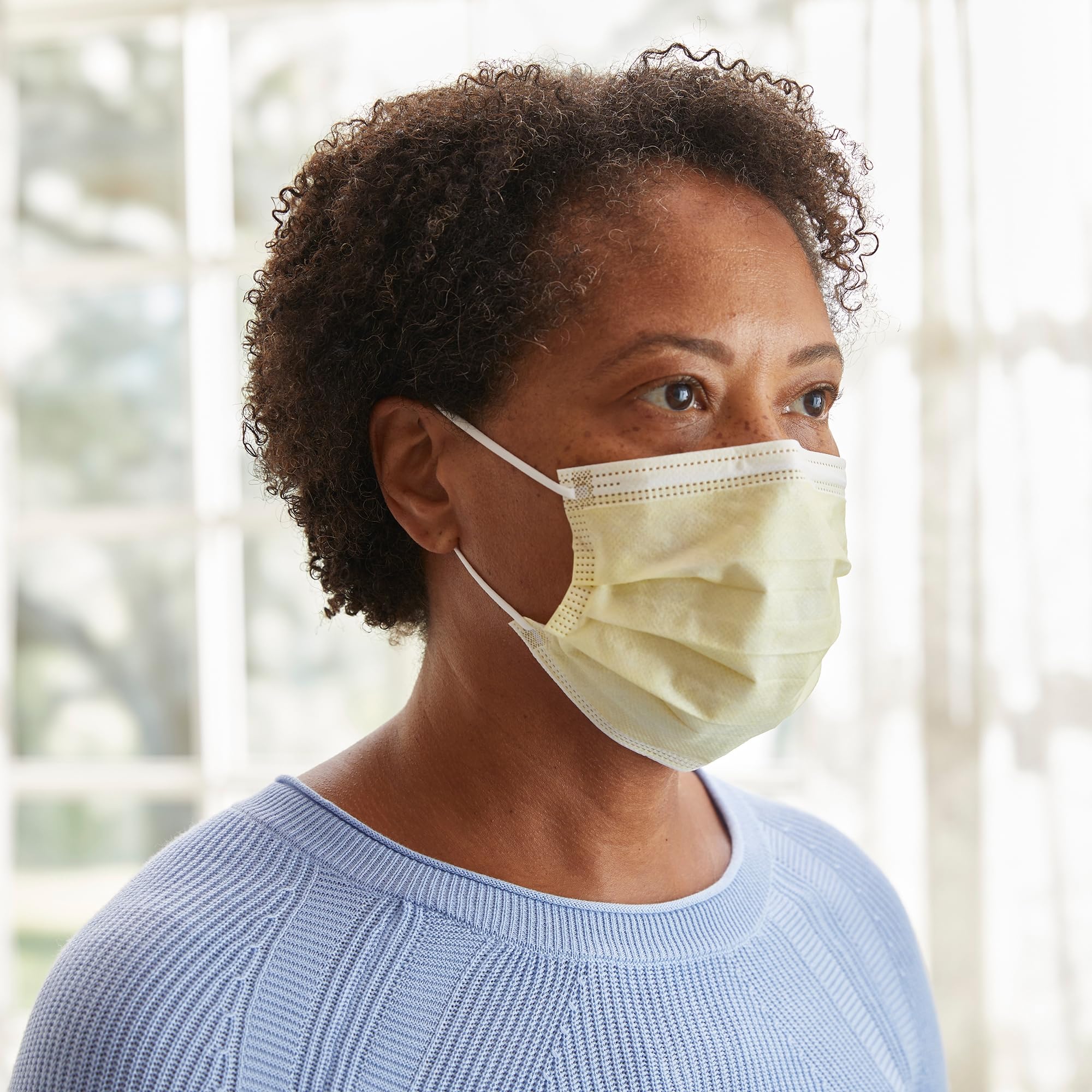 McKesson Medical Face Masks, Level 1, Non-Sterile, 7 x 3.75 in, 50 ct