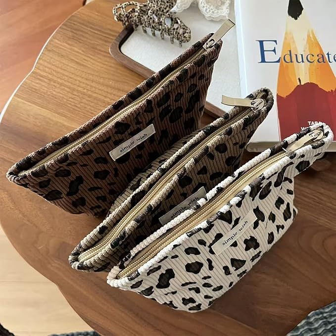 Wudygirl Makeup Bag Travel Cosmetic Bag for Women Small Makeup Pouch with Handle Zipper Cosmetic Pouch Handbag Aesthetic 8.3" x 5.9"(Coffee Leopard)