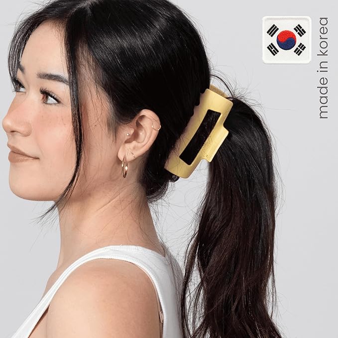 Mello Medium Hair Clip - Flexible Comfort Hair Claw for Women, Strong Hold for Thick & Thin Hair Styling, Durable Material, Matte Non-Slip Finish, Made in Korea, Patent Pending (Yellow, Medium)