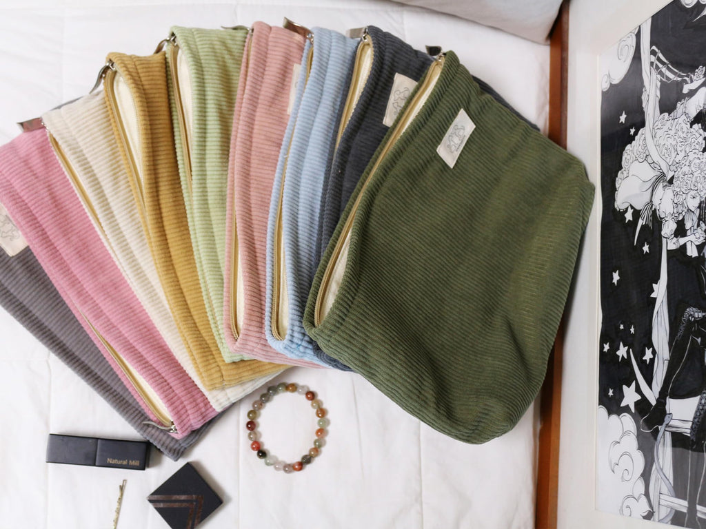 HAPPYHEIDI Large Makeup Bag Travel Cosmetic Pouch, Dark Green
