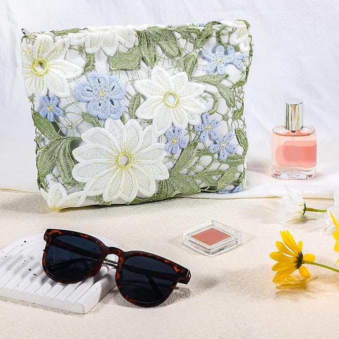 URSKYTOUS Flower Makeup Bags Travel Large Floral Cosmetic Bag for Women Cute Makeup Pouch Zippered Portable Toiletry Bag Lace Trendy Aesthetic Make up Organizer Bag Cosmetic Pouch for Purse