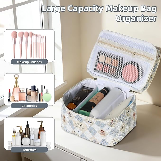 Gosect Makeup Bag, Portable Travel Make up Bag, Large Capacity Quilted Cosmetic Organizer Bag, Cute Floral Toiletry Bag for Women Girls (Bear Pattern)