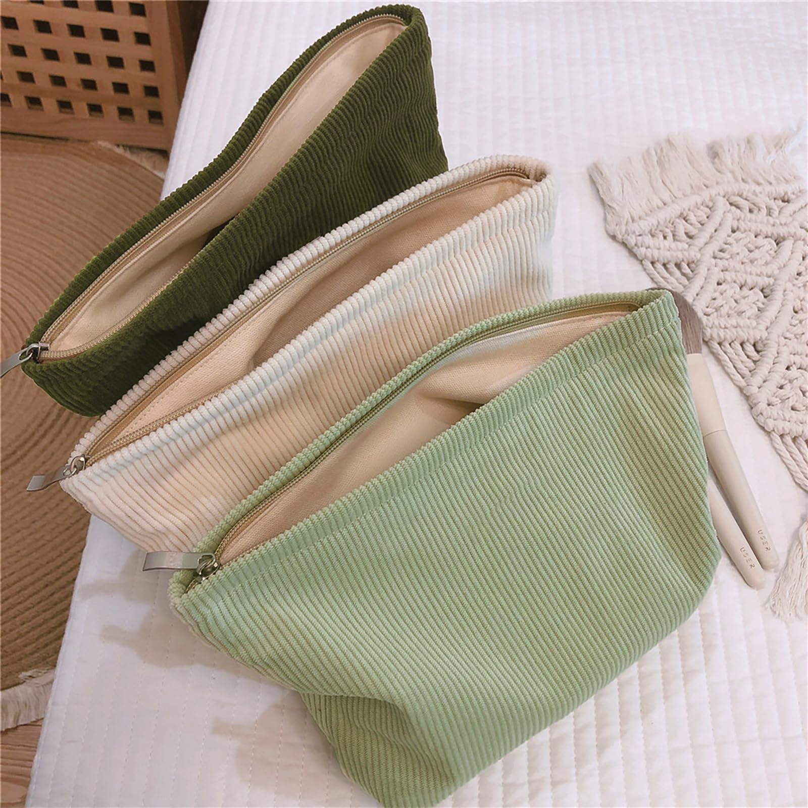 HAPPYHEIDI Large Makeup Bag Travel Cosmetic Pouch, Vanilla Green