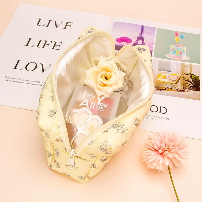 PAZIMIIK Small Quilted Makeup Bag,Zipper Cosmetic Pouch,Hyacinth Beige