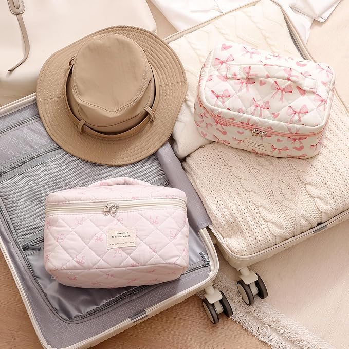 uekeboag Large Travel Quilted Makeup Bag for Women, Floral Cotton Cosmetic Bag, Coquette Aesthetic Floral Toiletry Organizer Bag(15Love Bow
