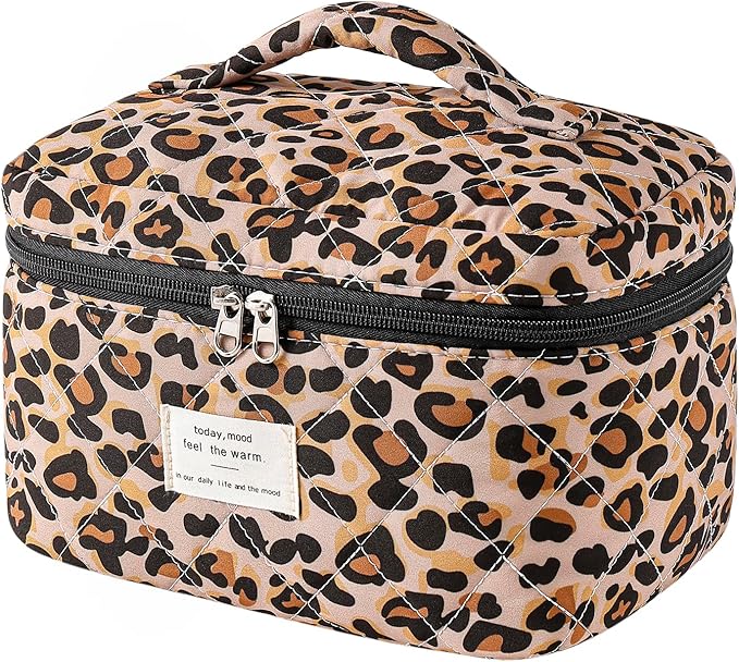 uekeboag Large Travel Quilted Makeup Bag for Women, Floral Cotton Cosmetic Bag, Coquette Aesthetic Floral Toiletry Organizer Bag(Leopard