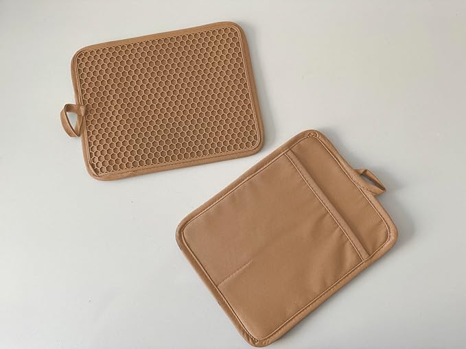 VEIKERY Oven Pot Holder with Pocket Cotton Heat Resistant Coaster Potholder Kitchen Hot Pad Oven Mitts for Cooking and Baking Square 7"x9" (Khaki, Silicone)