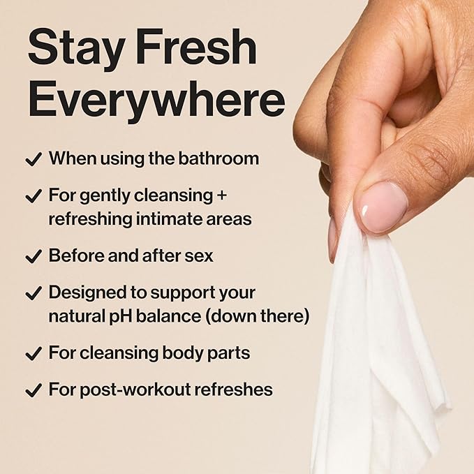The Honest Company Hypoallergenic Flushable Wipes for Sensitive Skin, Tropical Leaves, 336 Count