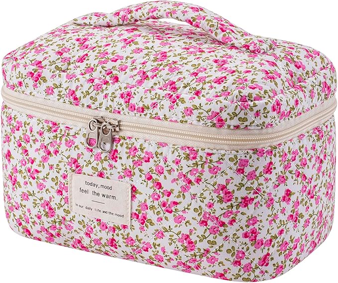 uekeboag Large Travel Quilted Makeup Bag for Women, Floral Cotton Cosmetic Bag, Coquette Aesthetic Floral Toiletry Organizer Bag(Rosered Flower