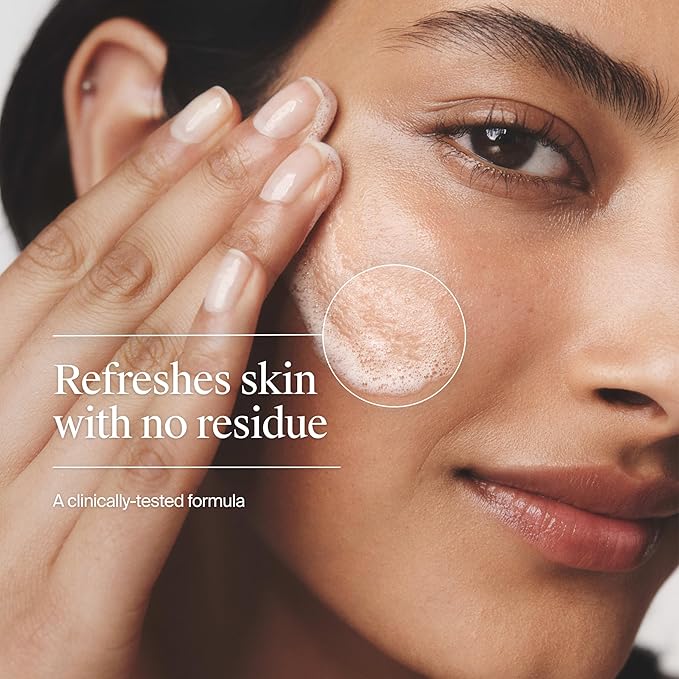 Neutrogena Fresh Foaming Facial Cleanser, All-In-One Makeup Remover Face Wash for Normal to Oily Skin Deeply Cleanses & Removes Waterproof Makeup, Soap-Free, Non-Comedogenic, 8.5 fl. oz