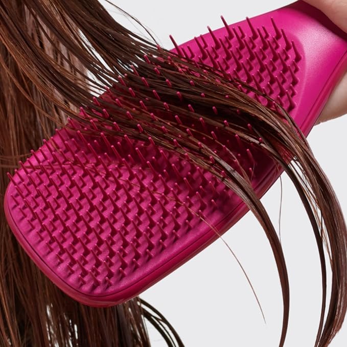 Tangle Teezer Ultimate Detangler Brush, Straight to Wavy, Raspberry