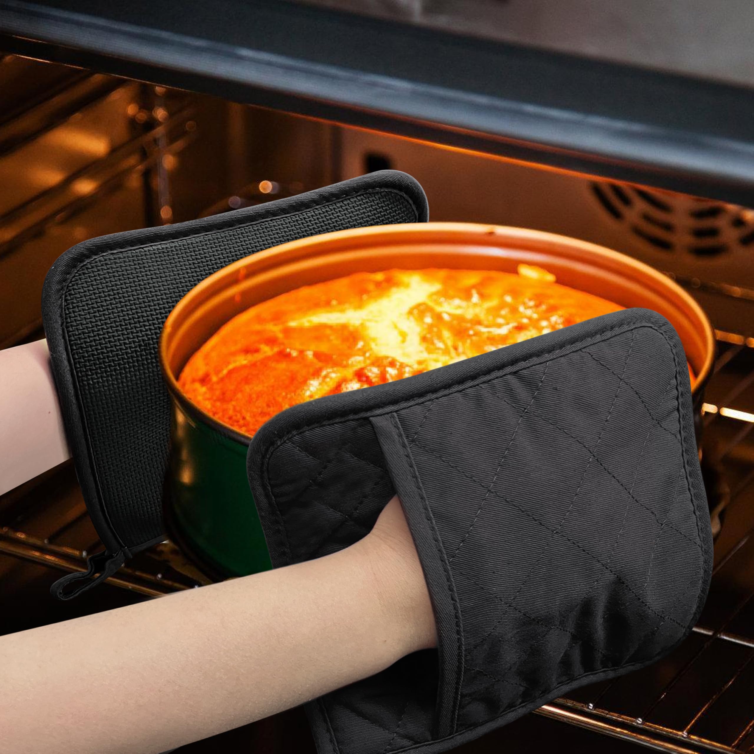 YEKOO 2Pcs Cotton and Neoprene Oven Pads Pot Holders with Pocket 8"x8.5" Dual-Function Hot Pad Set for Finger Hand Wrist Protection Heat Resistant to 428°F,Black