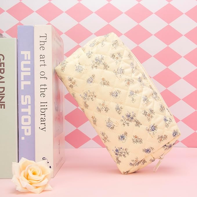 PAZIMIIK Small Quilted Makeup Bag,Zipper Cosmetic Pouch,Hyacinth Beige