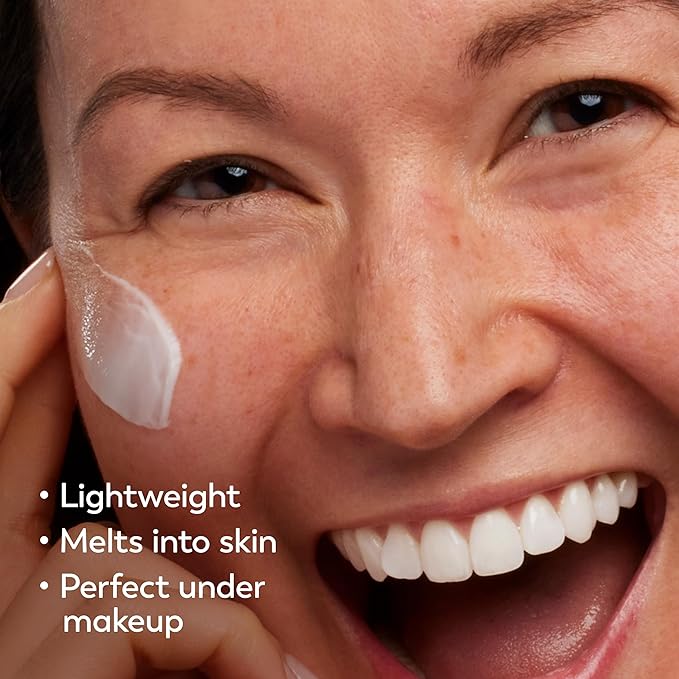 Olay, Vitamin C MAX Face Moisturizer, Brightening Cream for Women, Hydrating, Evens Tone, Dark Spot and Hyperpigmentation Reduction, Glowing Skin Care - Niaciniamide, Peptides, 1.7 Ounce