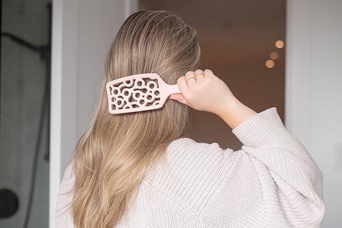 FRAMAR Professional Vented Hair Brush – Curved Hair Brush For Faster Blow Drying, Vent Brush For Blow Drying, Less Breakage, Wet Hairbrush For Women – Heat Resistant - Champagne