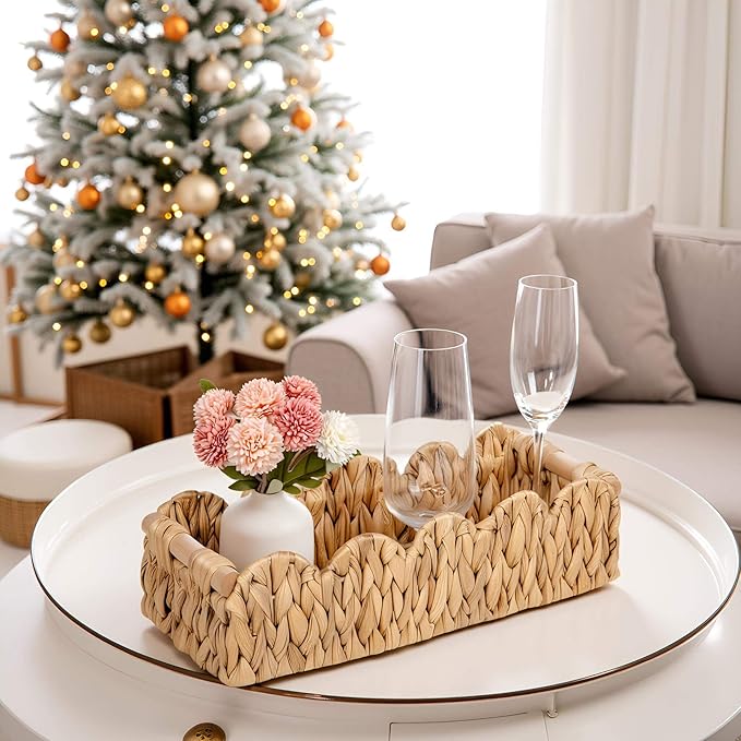 Wicker Bathroom Basket Tray Organizer w/Scalloped for Toilet Paper, Small Rattan Decorative Basket for Bathroom Decor, Farmhouse Home Decor, Living Room and More, Natural Water Hyacinth
