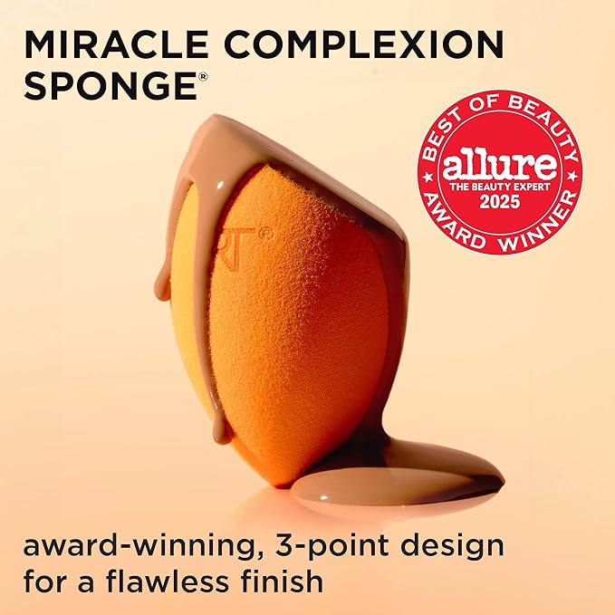 Real Techniques Miracle Complexion Sponge + Case (Packaging May Vary)