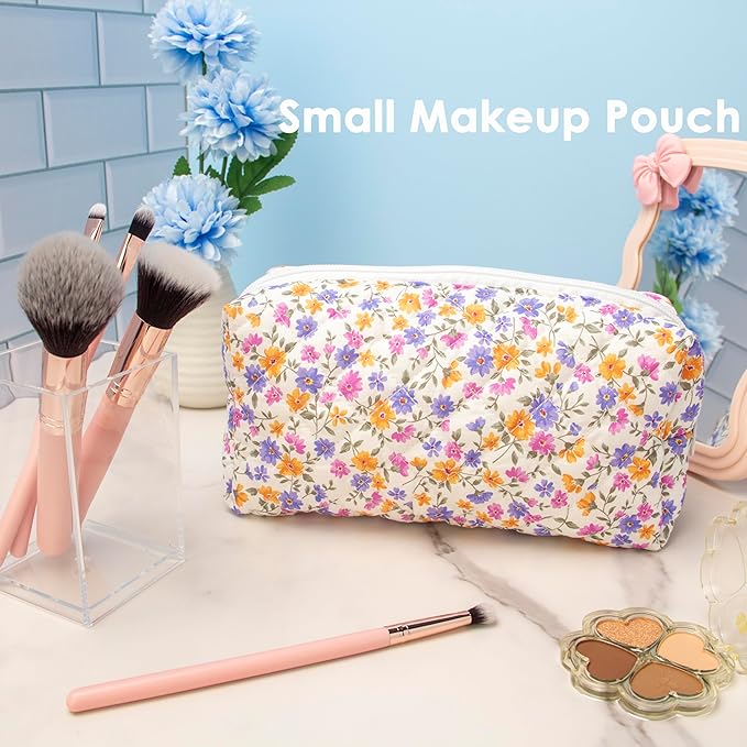 PAZIMIIK Small Quilted Makeup Bag,Zipper Cosmetic Pouch,Ditsy Floral