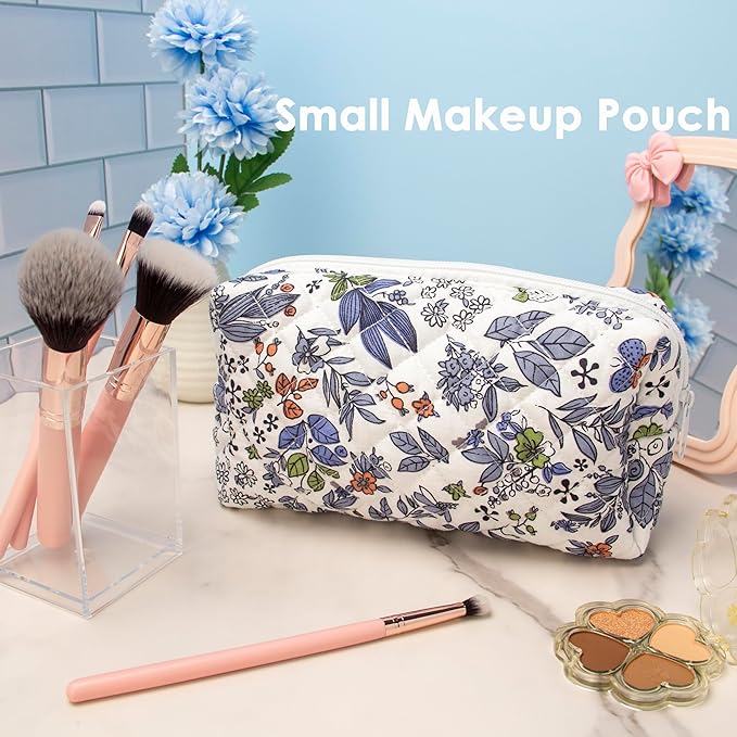 PAZIMIIK Small Quilted Makeup Bag,Zipper Cosmetic Pouch,Leaf White