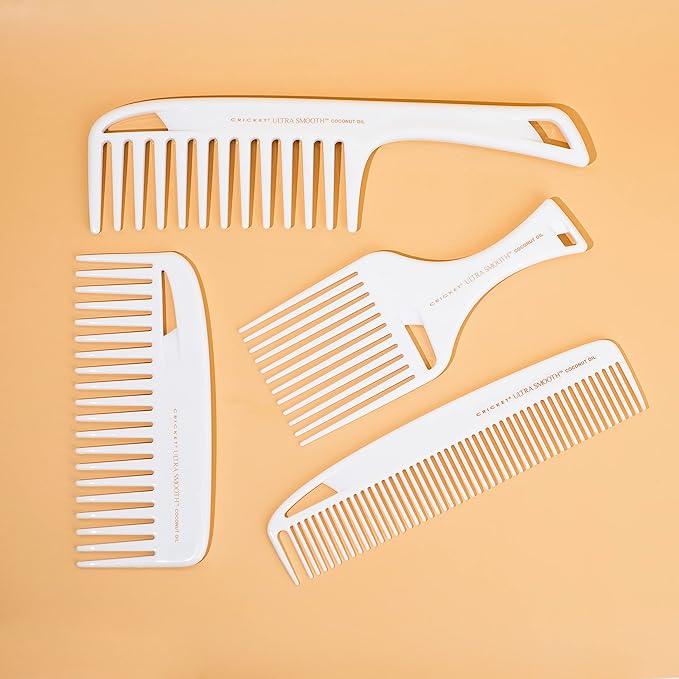 Cricket Ultra Smooth Coconut Detangler Comb – Infused with Coconut Oil & Keratin for Frizz-Free Shine, Ideal for Wet & Dry Hair, Extended Handle for Thick, Long, Curly Hair