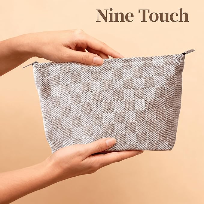 itgowisa Khaki Checkered Makeup Bag, Travel Makeup Pouch for Women, Purse