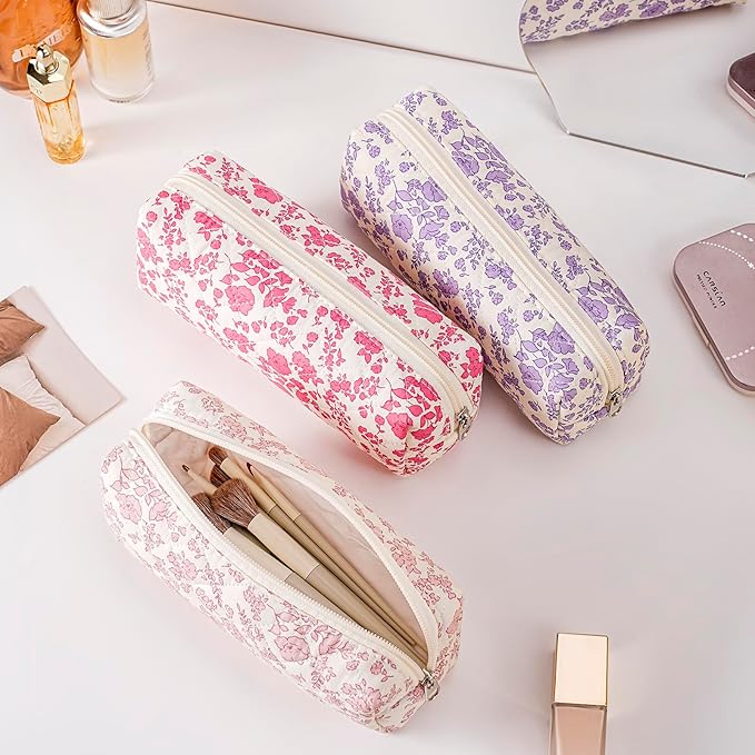 WHHJM Cute Floral Makeup Brush Bag Small Cotton Quilted Cosmetic Bag for Women Travel Toiletry Zipper Make Up Pouch (Rose Red Floral)